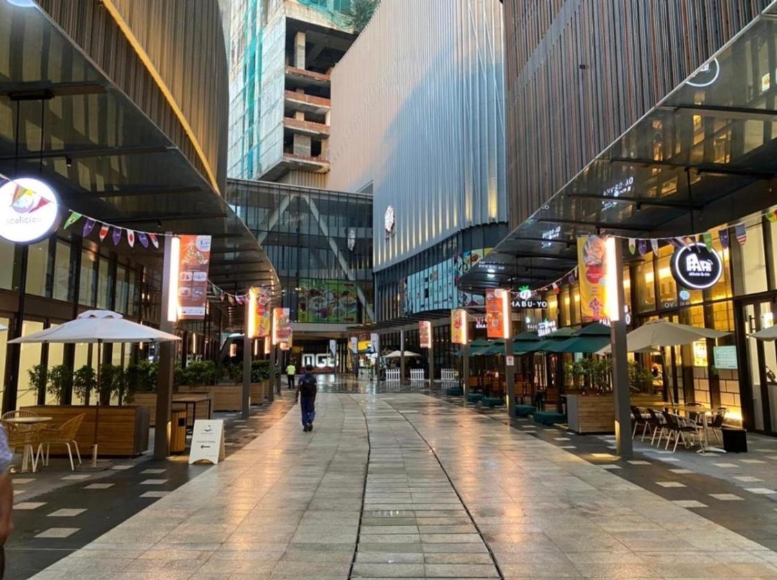 Klcc Luxury Comfy 2br Sky View Bukit Bintang Lot10 Pavillion Kuala Lumpur